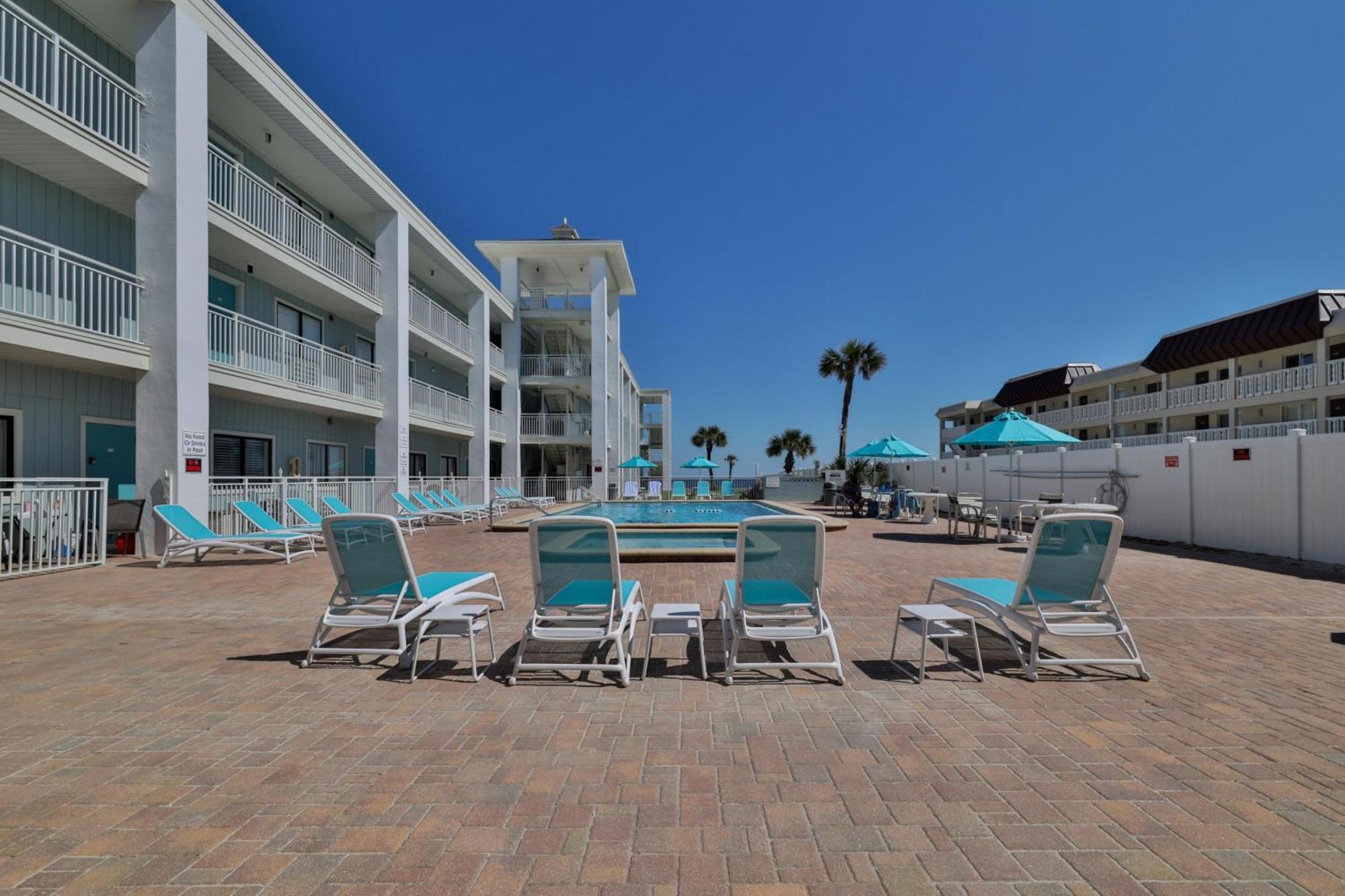 Coastal Waters 107 - A Studio Poolside Retreat New Smyrna Beach Dış mekan fotoğraf